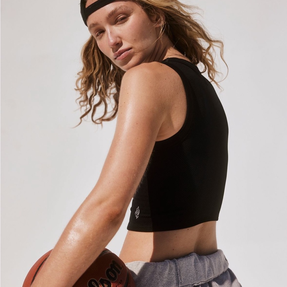 Free people movement black muscle tank size xs/s